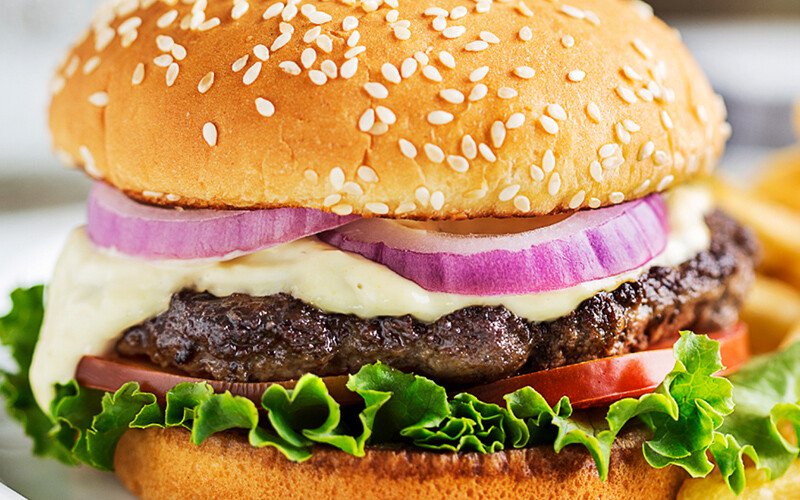 Laura's Zesty Burger with Horseradish Sauce